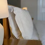 Clarence House Bed & Breakfast